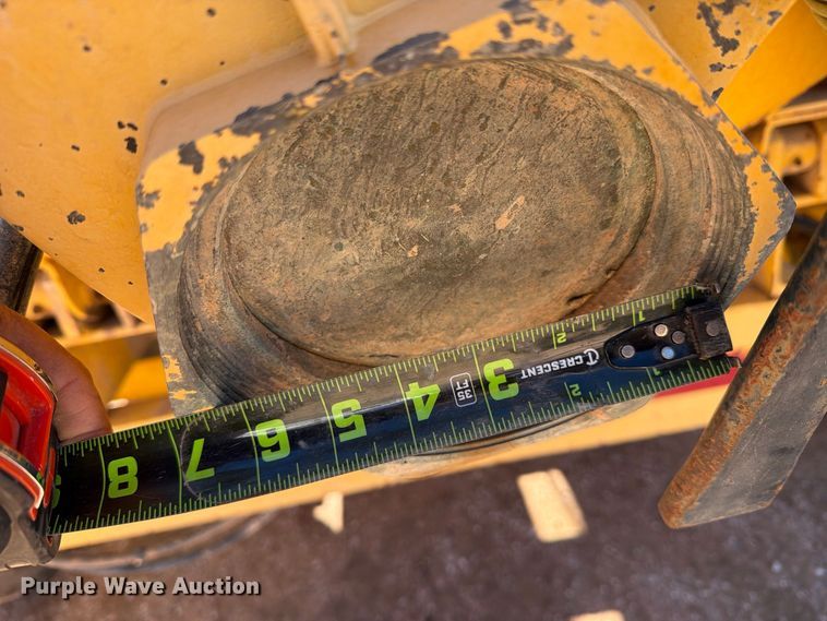 image for item DV8686 2000 Vermeer E550 vacuum excavator