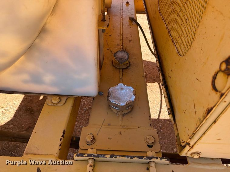 image for item DV8686 2000 Vermeer E550 vacuum excavator