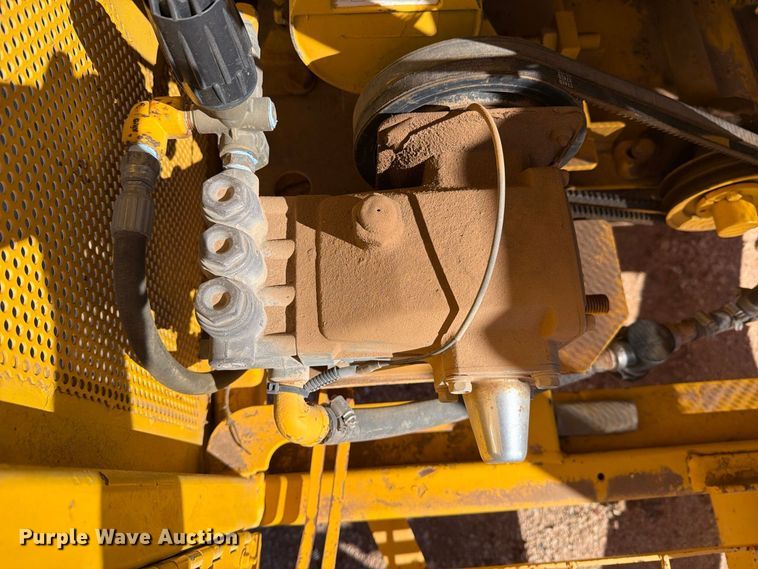 image for item DV8686 2000 Vermeer E550 vacuum excavator