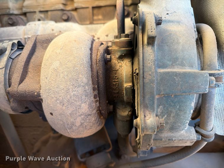 image for item DV8688 2001 International 4700 digger derrick truck