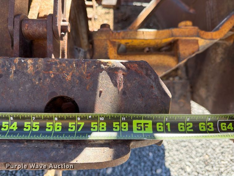 image for item DV8720 Caterpillar 613B conventional scraper 