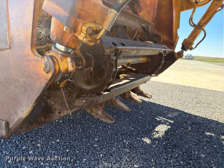 image for item DV8720 Caterpillar 613B conventional scraper 