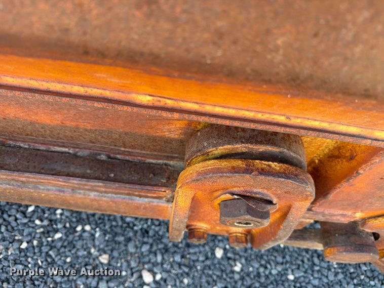 image for item DV8720 Caterpillar 613B conventional scraper 
