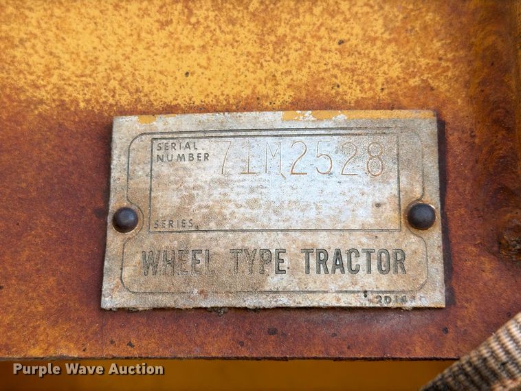 image for item DV8720 Caterpillar 613B conventional scraper 
