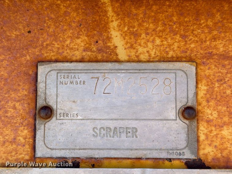 image for item DV8720 Caterpillar 613B conventional scraper 