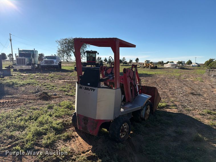 image for item DV8728 Mobility Dipper 4X4 compact wheel loader