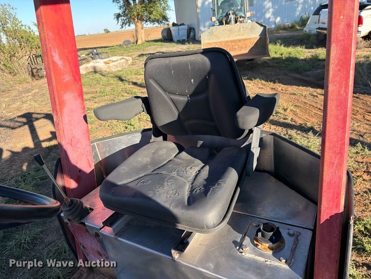 image for item DV8728 Mobility Dipper 4X4 compact wheel loader