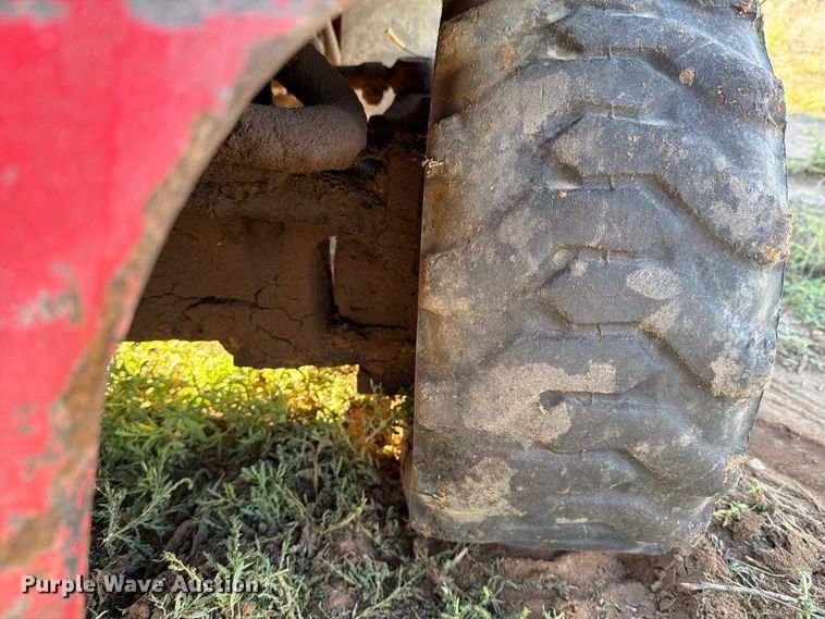 image for item DV8728 Mobility Dipper 4X4 compact wheel loader