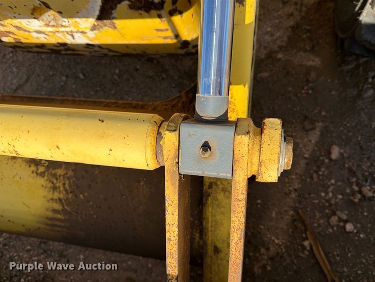 image for item DV8735 2014 New Holland B95C backhoe