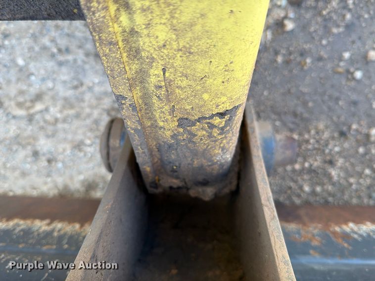 image for item DV8735 2014 New Holland B95C backhoe
