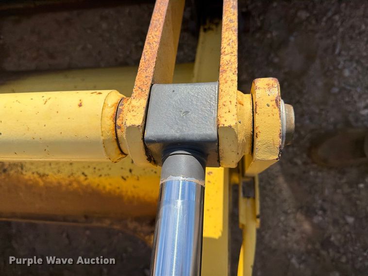 image for item DV8735 2014 New Holland B95C backhoe