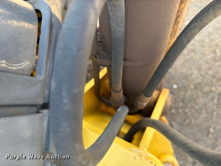 image for item DV8735 2014 New Holland B95C backhoe