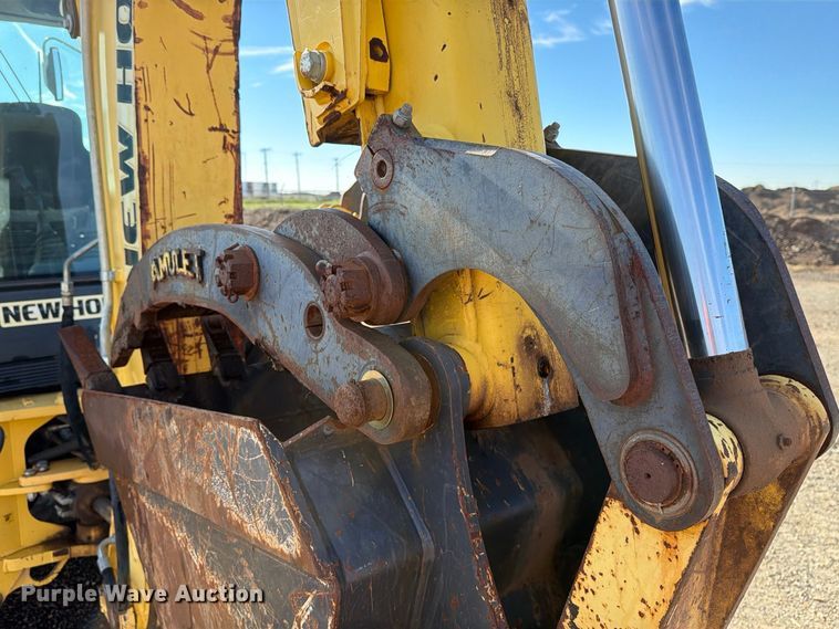 image for item DV8735 2014 New Holland B95C backhoe
