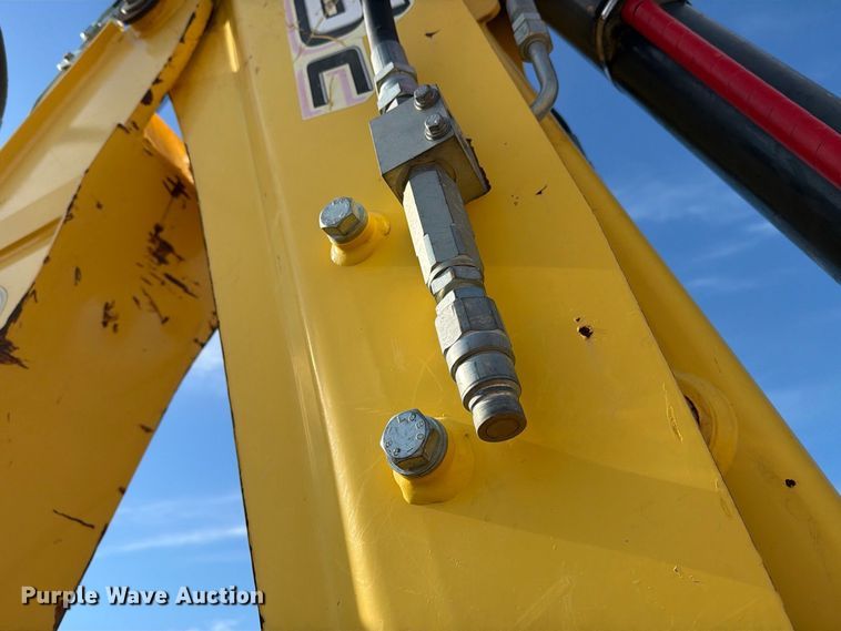image for item DV8735 2014 New Holland B95C backhoe