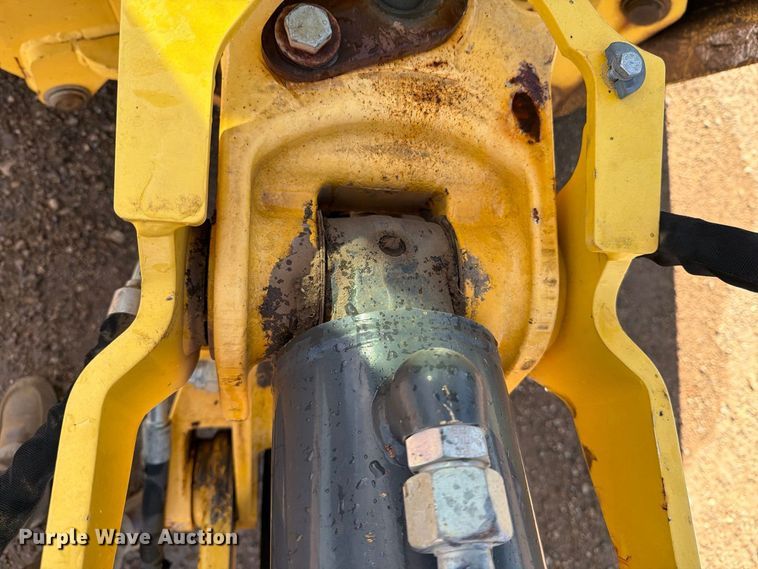 image for item DV8735 2014 New Holland B95C backhoe