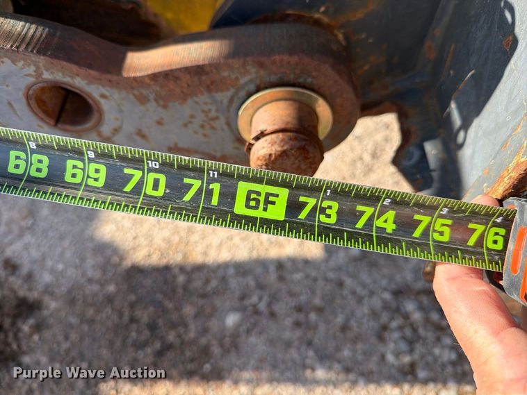 image for item DV8735 2014 New Holland B95C backhoe