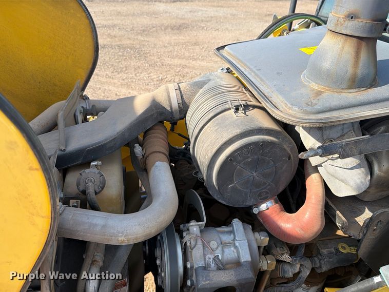 image for item DV8735 2014 New Holland B95C backhoe