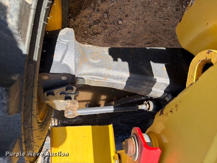 image for item DV8735 2014 New Holland B95C backhoe