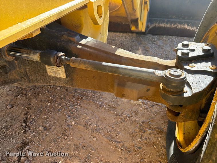 image for item DV8735 2014 New Holland B95C backhoe
