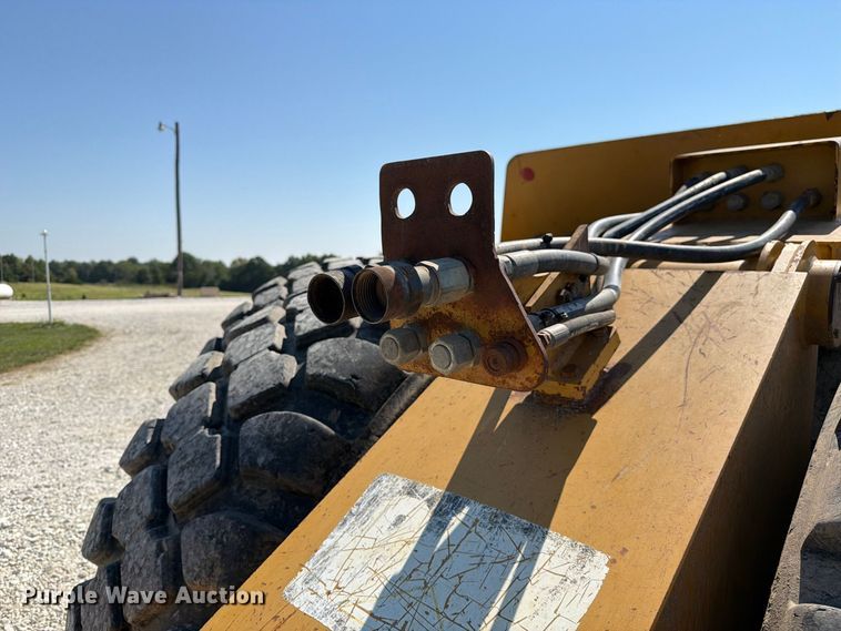 image for item DZ4705 2011 Caterpillar TS185 scraper