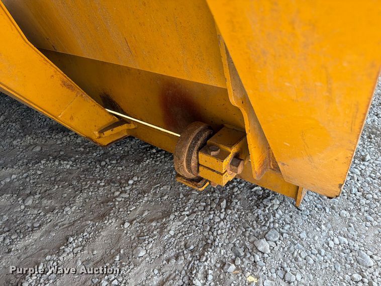 image for item DZ4705 2011 Caterpillar TS185 scraper