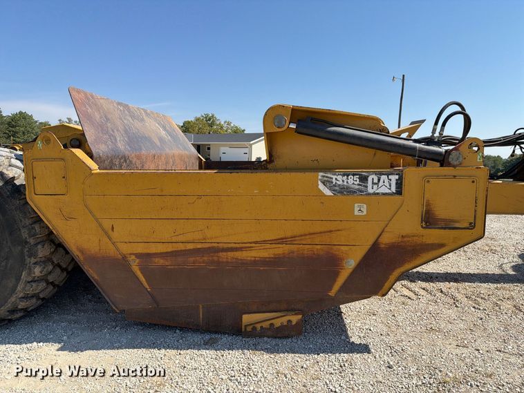 image for item DZ4705 2011 Caterpillar TS185 scraper
