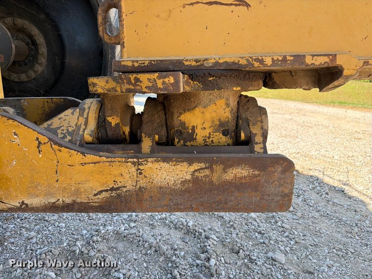 image for item DZ4706 2011 Caterpillar TS185 scraper