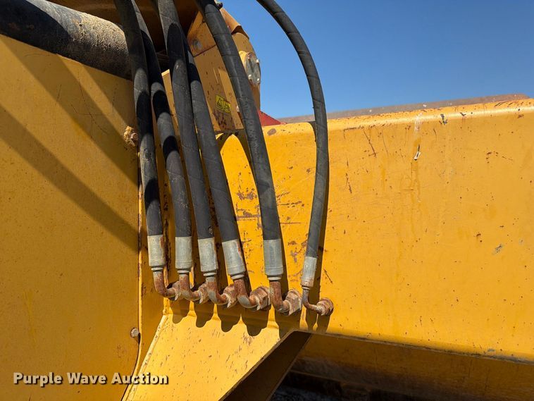 image for item DZ4706 2011 Caterpillar TS185 scraper