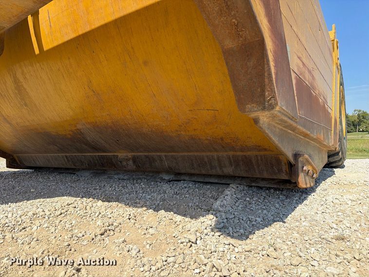 image for item DZ4706 2011 Caterpillar TS185 scraper