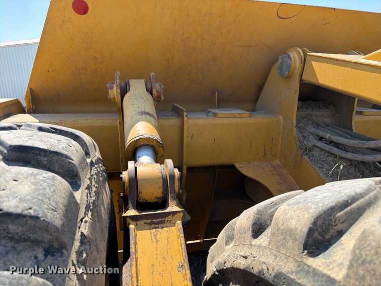 image for item DZ4706 2011 Caterpillar TS185 scraper