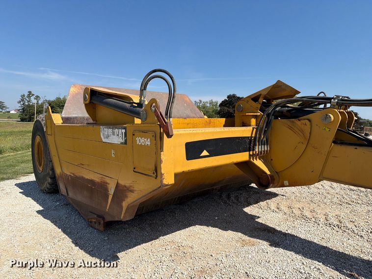 image for item DZ4706 2011 Caterpillar TS185 scraper