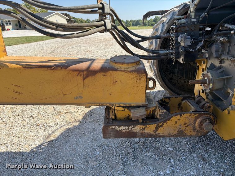 image for item DZ4706 2011 Caterpillar TS185 scraper
