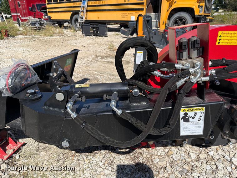 image for item DZ4903 Raytree RMSG29 skid steer stump grinder