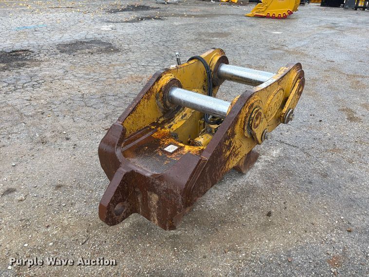 image for item DZ4928 Geith quick coupler