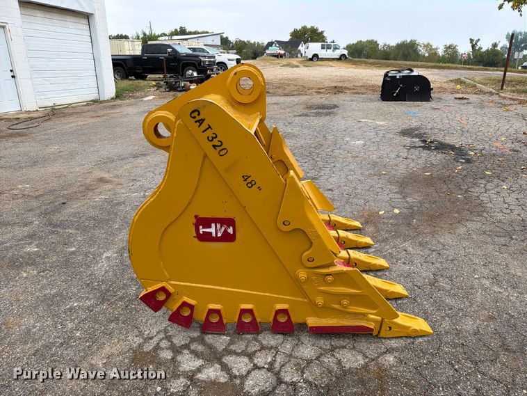 image for item DZ4929 Hardox BKT32048SKEL excavator rock bucket