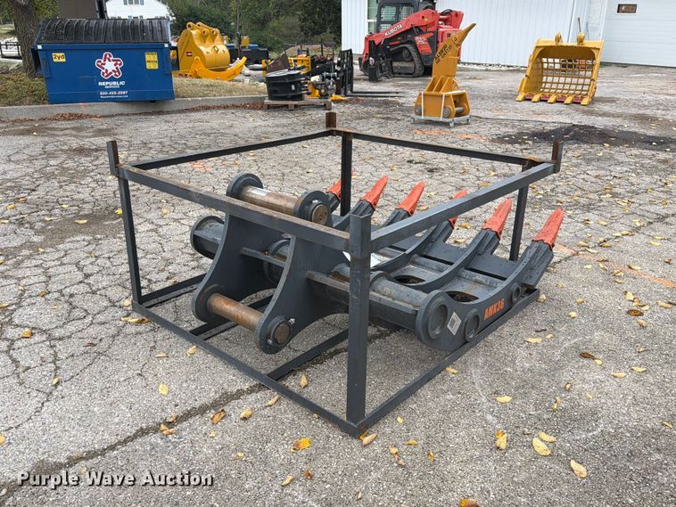 image for item DZ4931 2026 KJ AMK36 excavator rake