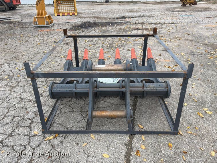 image for item DZ4931 2026 KJ AMK36 excavator rake