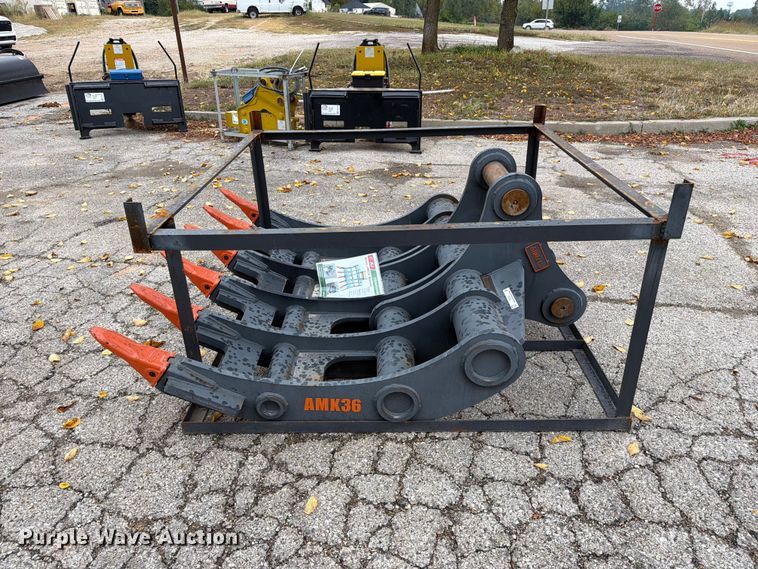 image for item DZ4931 2026 KJ AMK36 excavator rake