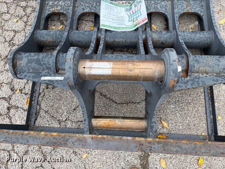 image for item DZ4931 2026 KJ AMK36 excavator rake
