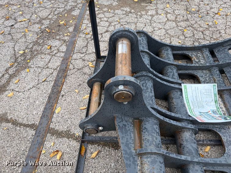 image for item DZ4931 2026 KJ AMK36 excavator rake