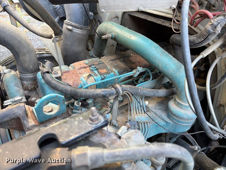 image for item DZ4937 1991 International 4900 sewer jetter truck