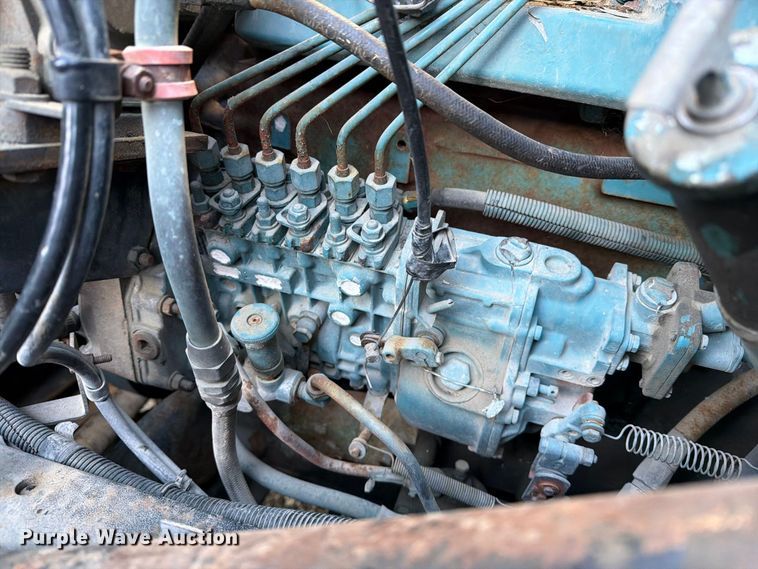 image for item DZ4937 1991 International 4900 sewer jetter truck