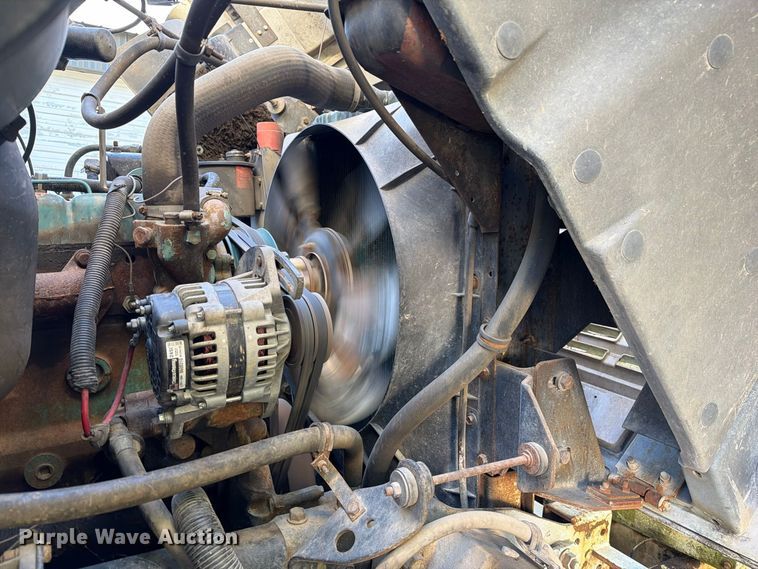 image for item DZ4937 1991 International 4900 sewer jetter truck