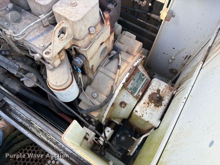 image for item DZ4937 1991 International 4900 sewer jetter truck