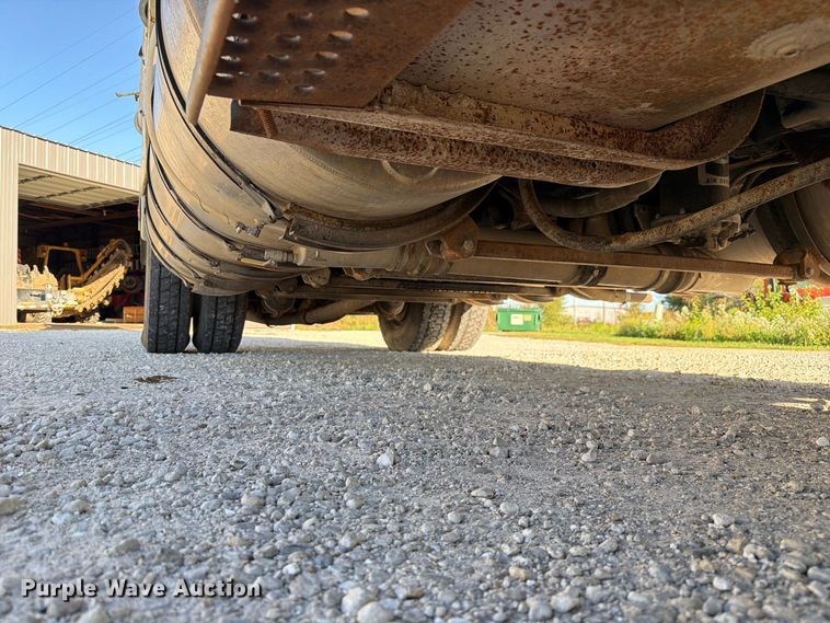 image for item DZ4937 1991 International 4900 sewer jetter truck