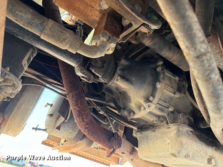 image for item DZ4937 1991 International 4900 sewer jetter truck