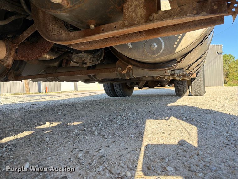image for item DZ4937 1991 International 4900 sewer jetter truck