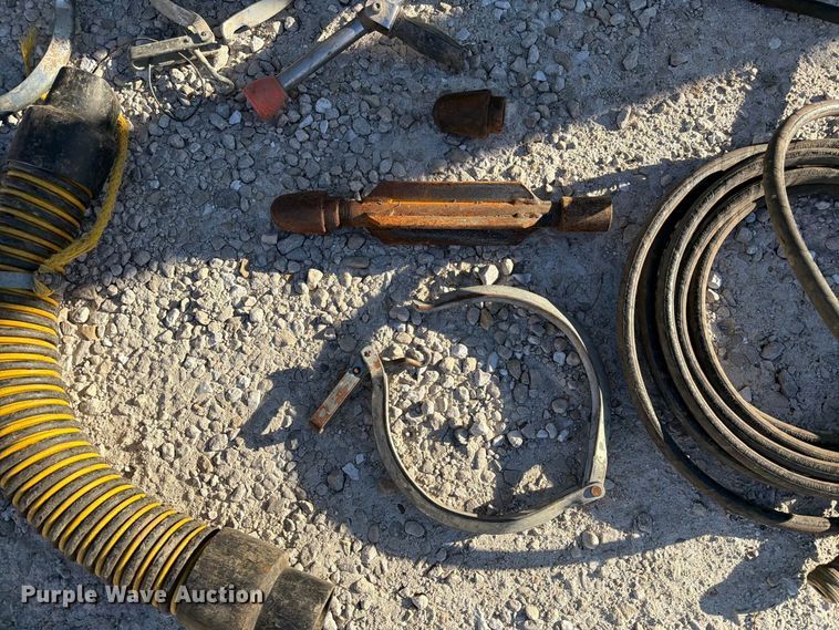 image for item DZ4937 1991 International 4900 sewer jetter truck