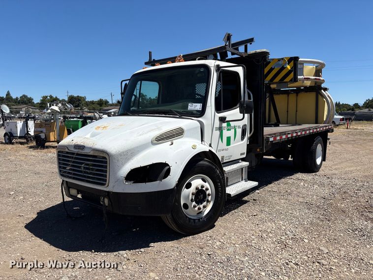 2005 Freightliner Business Class M2 flatbed truck with crash attenuator