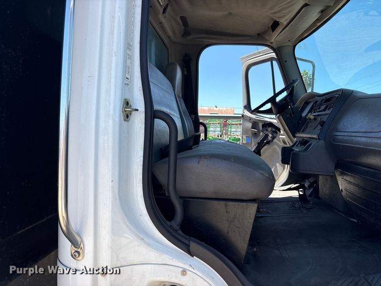 image for item EA0004 2005 Freightliner Business Class M2 flatbed truck with crash attenuator